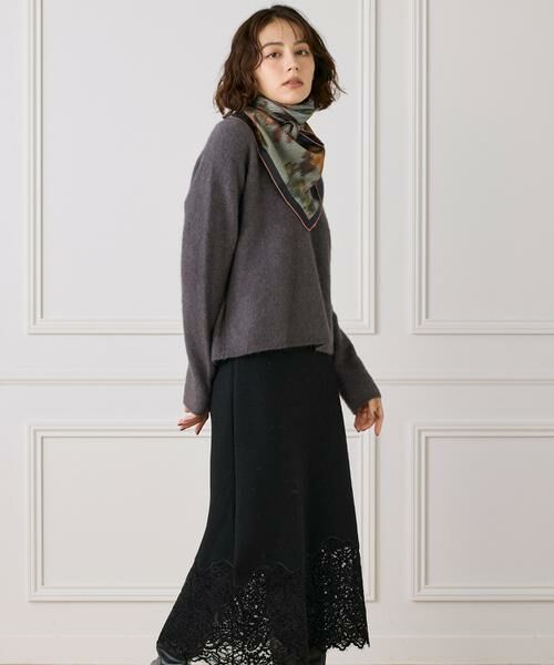 INED / イネド マフラー・ショール・スヌード・ストール | Classical Dani Scarf スカーフ《Tapis Noir》 | 詳細10