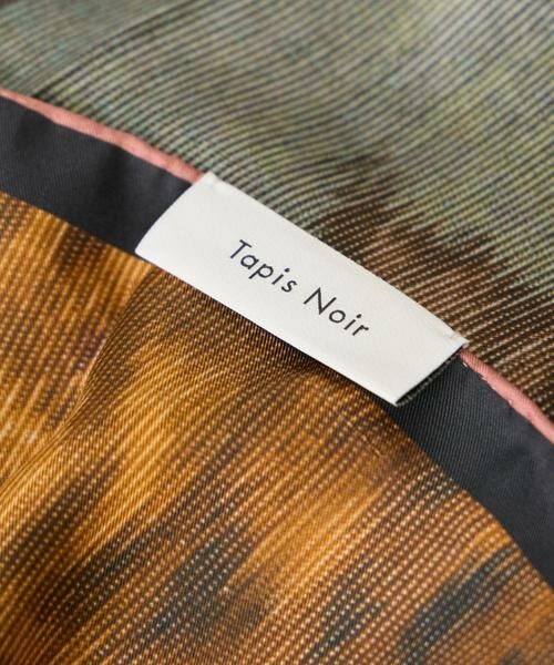 INED / イネド マフラー・ショール・スヌード・ストール | Classical Dani Scarf スカーフ《Tapis Noir》 | 詳細7