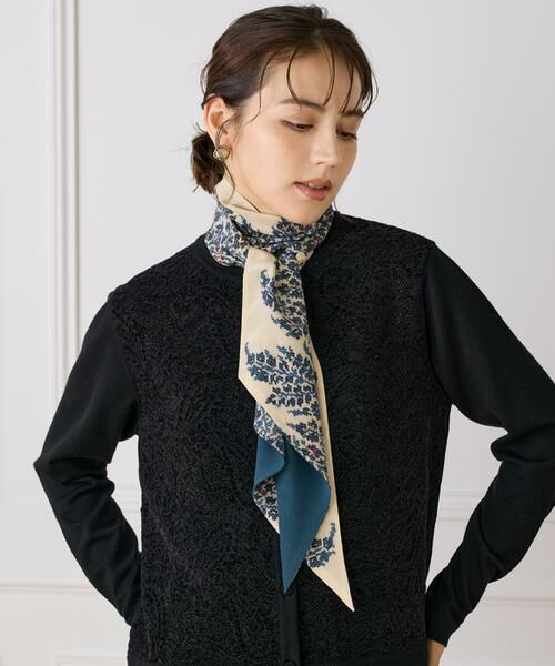 INED / イネド マフラー・ショール・スヌード・ストール | Slim Dina Scarf スリムスカーフ《Tapis Noir》 | 詳細2