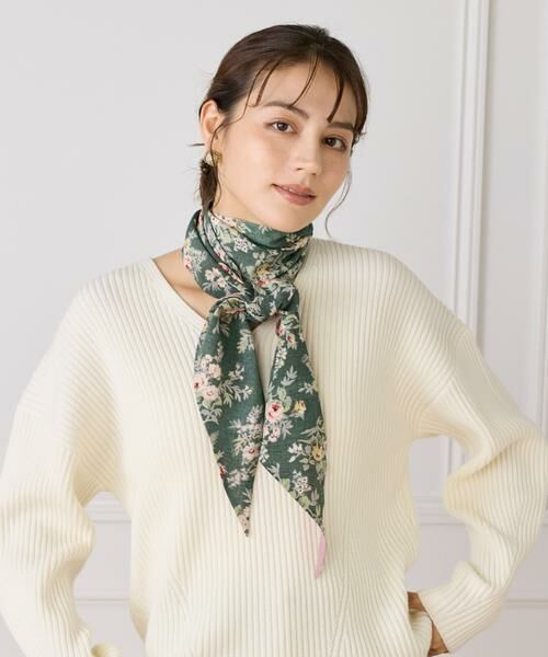 INED / イネド マフラー・ショール・スヌード・ストール | Slim Darcy Scarf スリムスカーフ《Tapis Noir》 | 詳細2