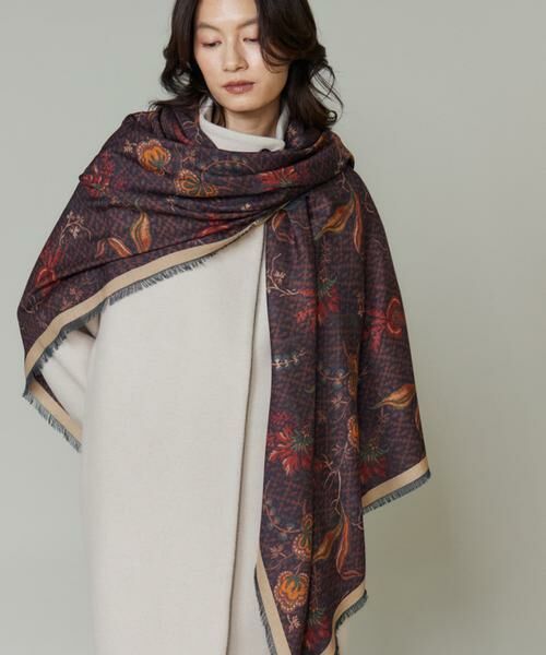 INED / イネド マフラー・ショール・スヌード・ストール | Large Demi Scarf 大判スカーフ《Tapis Noir》 | 詳細1