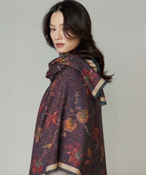 INED / イネド マフラー・ショール・スヌード・ストール | Large Demi Scarf 大判スカーフ《Tapis Noir》 | 詳細3