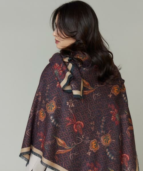 INED / イネド マフラー・ショール・スヌード・ストール | Large Demi Scarf 大判スカーフ《Tapis Noir》 | 詳細5