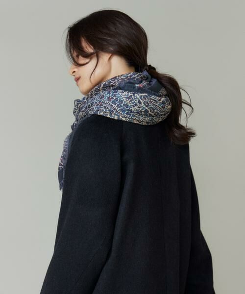 INED / イネド マフラー・ショール・スヌード・ストール | Large Dina Scarf 大判スカーフ《Tapis Noir》 | 詳細4