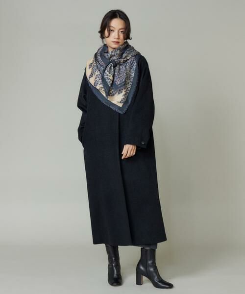 INED / イネド マフラー・ショール・スヌード・ストール | Large Dina Scarf 大判スカーフ《Tapis Noir》 | 詳細5