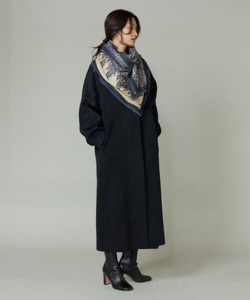 INED / イネド マフラー・ショール・スヌード・ストール | Large Dina Scarf 大判スカーフ《Tapis Noir》 | 詳細6