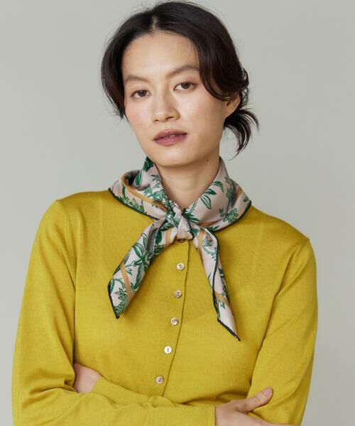 INED / イネド マフラー・ショール・スヌード・ストール | Small Classical Darlene Scarf スカーフ《Tapis Noir》 | 詳細2