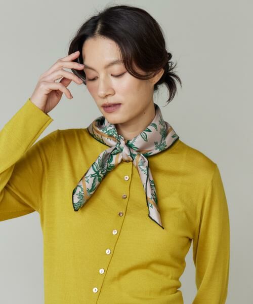 INED / イネド マフラー・ショール・スヌード・ストール | Small Classical Darlene Scarf スカーフ《Tapis Noir》 | 詳細3