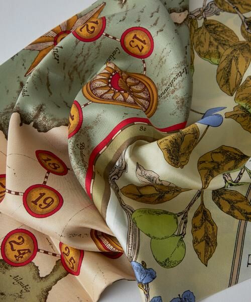 INED / イネド マフラー・ショール・スヌード・ストール | ダイヤ型スカーフ　アンティークレシピ《manipuri》 | 詳細5