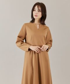 INED / イネド ミニ丈・ひざ丈ワンピース | 《大きいサイズ》キーネックワンピース　