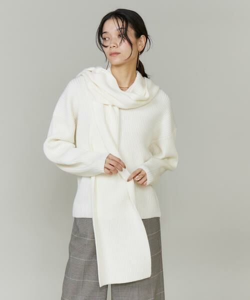 INED / イネド マフラー・ショール・スヌード・ストール | フーデッドマフラー | 詳細2