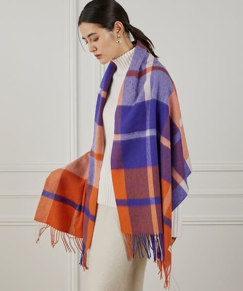 INED / イネド マフラー・ショール・スヌード・ストール | チェック柄ウール100%ストール | 詳細2