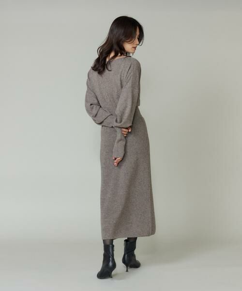 INED / イネド ミニ丈・ひざ丈ワンピース | タックデザインニットワンピース | 詳細5