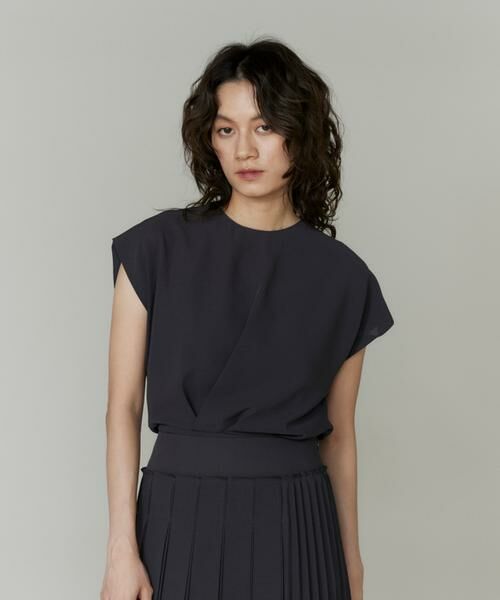 INED / イネド シャツ・ブラウス | アシンメトリーフレンチスリーブブラウス | 詳細9