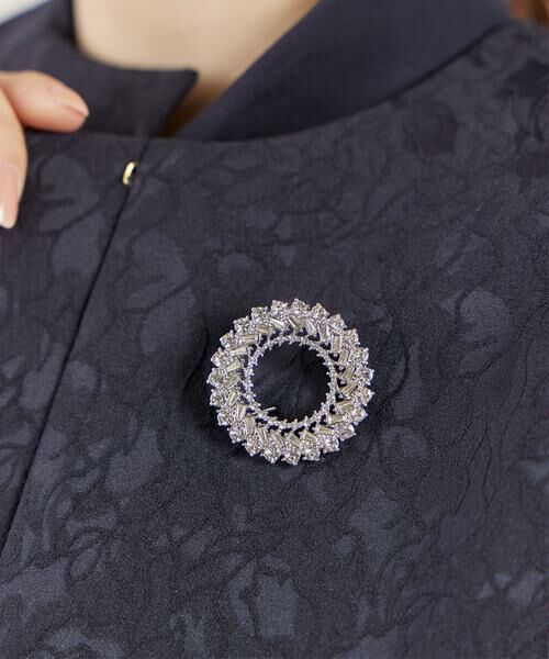 INED / イネド ブローチ・コサージュ | サークルビジューブローチ（シルバー）