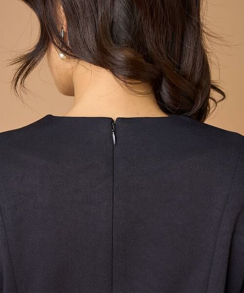 INED / イネド ミニ丈・ひざ丈ワンピース | 《大きいサイズ》キーネックワンピース | 詳細10