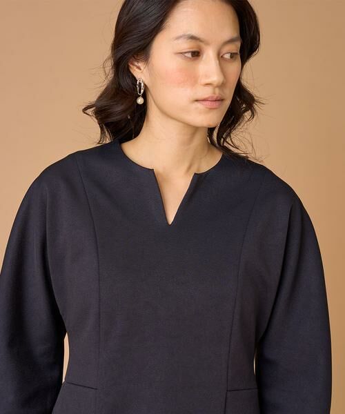 INED / イネド ミニ丈・ひざ丈ワンピース | 《大きいサイズ》キーネックワンピース | 詳細7