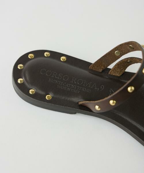 INED / イネド サンダル | スタッズトングサンダル《CORSO ROMA,9》 | 詳細4