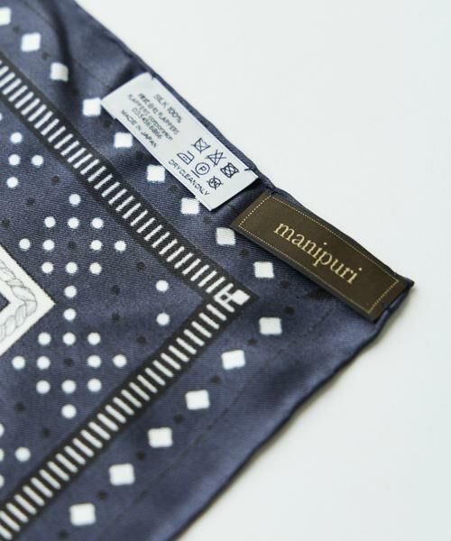 INED / イネド マフラー・ショール・スヌード・ストール | シルクスカーフバルーンバンダナ《manipuri》 | 詳細10