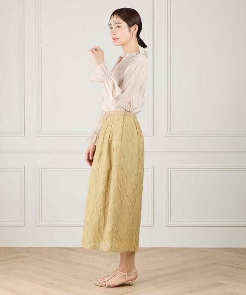 INED / イネド シャツ・ブラウス | フリルネックプリーツブラウス | 詳細4