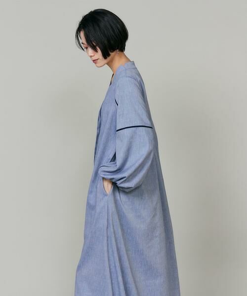 INED / イネド ロング・マキシ丈ワンピース | 《大きいサイズ》Vネックシャンブレーワンピース | 詳細8