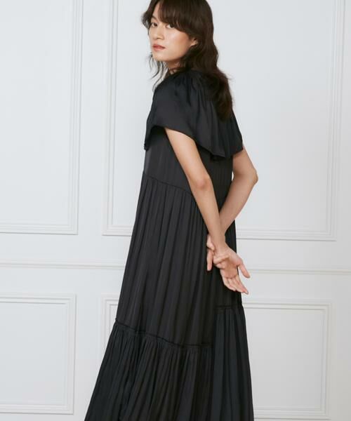 INED / イネド ロング・マキシ丈ワンピース | 《大きいサイズ》ケープワンピース《la veille by SUPERIOR CLOSET》（ブラック）