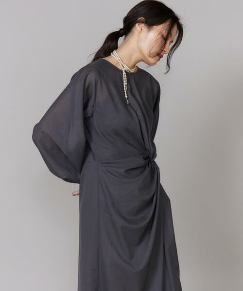 INED / イネド ミニ丈・ひざ丈ワンピース | アシンメトリーワンピース《la veille by SUPERIOR CLOSET》｜纏うだけで気分華やぐ上質な一着（チャコールグレー3）