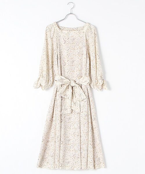 INGEBORG / インゲボルグ ミニ丈・ひざ丈ワンピース | 【アウトレット】レザーカットカメリアプリントワンピース（ベージュ）