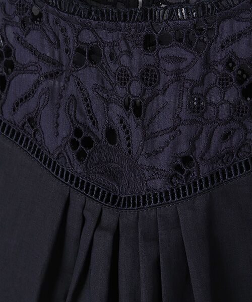 INGEBORG / インゲボルグ キャミソール・チューブトップ | 【アウトレット】アイレットフラワー刺繍キャミブラウス | 詳細7