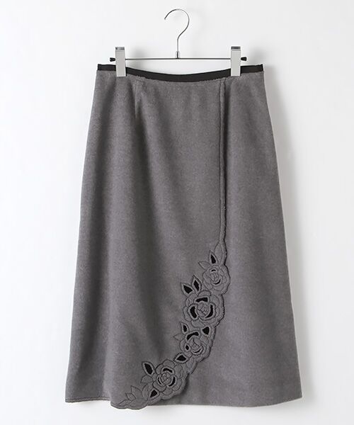 INGEBORG / インゲボルグ ロング・マキシ丈スカート | 【アウトレット】アンゴラビーバーフラワーカットスカート（チャコール）