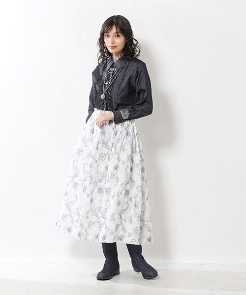 【OUTLET】フラワー刺繍レースギャザースカート