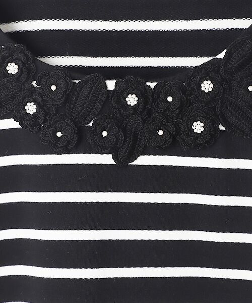 INGEBORG / インゲボルグ Tシャツ | 【OUTLET】フラワーモチーフ付きボーダーTシャツ | 詳細5