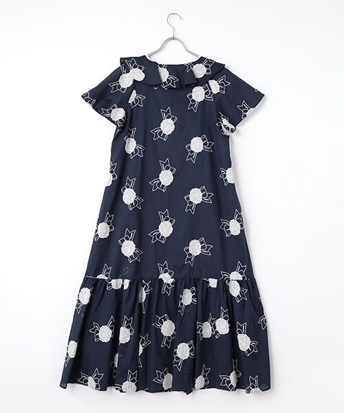 INGEBORG / インゲボルグ ミニ丈・ひざ丈ワンピース | カメリアリボン刺繍ワンピース | 詳細3