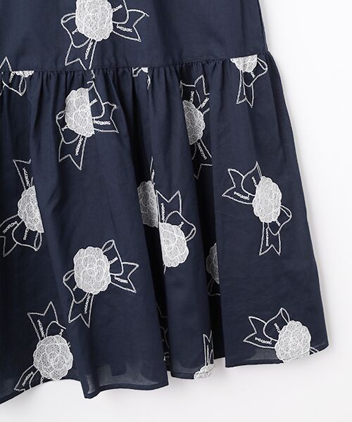 INGEBORG / インゲボルグ ミニ丈・ひざ丈ワンピース | カメリアリボン刺繍ワンピース | 詳細6