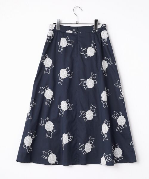 INGEBORG / インゲボルグ ロング・マキシ丈スカート | カメリアリボン刺繍スカート | 詳細3