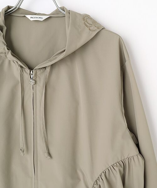 INGEBORG / インゲボルグ ブルゾン | 『雨を楽しむ』タフタブルゾン | 詳細4