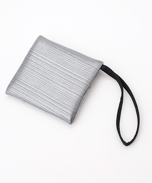 INGEBORG / インゲボルグ トートバッグ | 『雨を楽しむ』カメリアリボンモチーフ付きバッグ | 詳細10