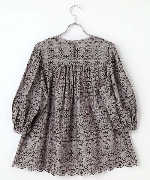 INGEBORG / インゲボルグ シャツ・ブラウス | ボタニカル刺繍ブラウス | 詳細2