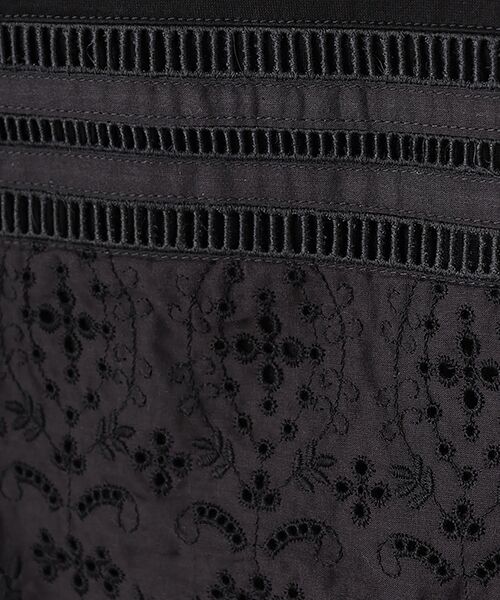 INGEBORG / インゲボルグ カットソー | ボタニカル刺繍使いノースリーブカットソー | 詳細1