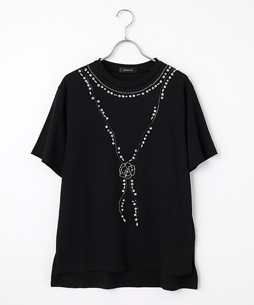 Tシャツ<br>・<br>カットソー