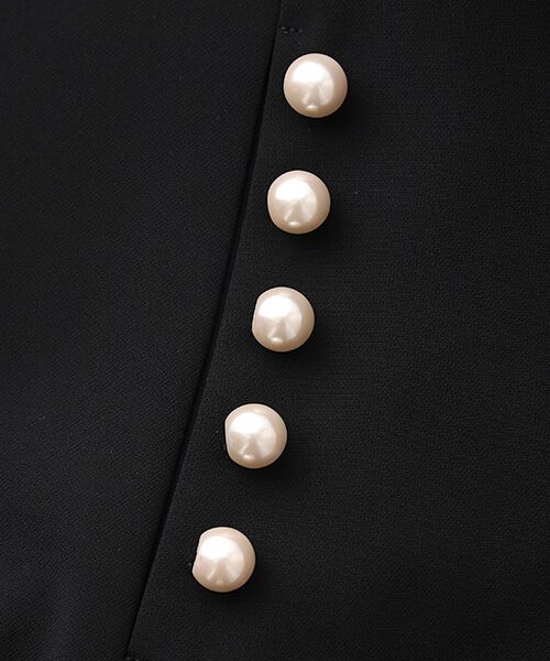INGEBORG / インゲボルグ ベスト | ●パール調釦アクセントベスト | 詳細1