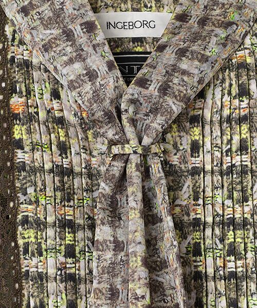 INGEBORG / インゲボルグ シャツ・ブラウス | ●リントンフラワーpt.ブラウス | 詳細4