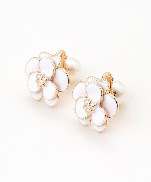 INGEBORG / インゲボルグ ピアス・イヤリング | カメリアパールイヤリング | 詳細1