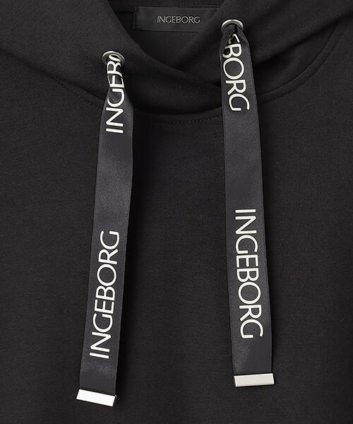 INGEBORG / インゲボルグ ロング・マキシ丈ワンピース | カメリア刺繍入りカットソーワンピース | 詳細1