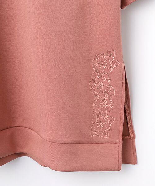 INGEBORG / インゲボルグ ロング・マキシ丈ワンピース | カメリア刺繍入りカットソーワンピース | 詳細5