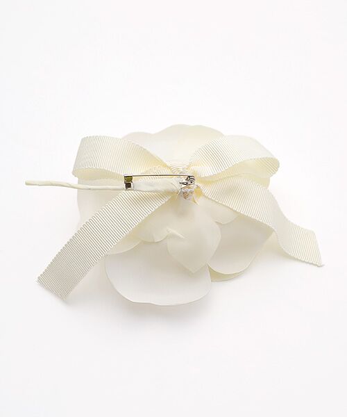 INGEBORG / インゲボルグ ブローチ・コサージュ | ホワイトカメリアコサージュ | 詳細1