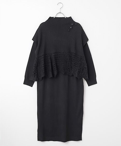 INGEBORG / インゲボルグ ミニ丈・ひざ丈ワンピース | ポンチョ付きニットワンピース（クロ）