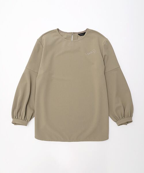 INGEBORG / インゲボルグ カットソー | コサージュ付きロゴ刺繍入りカットソー | 詳細9