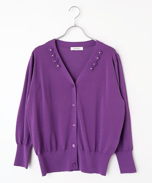 INGEBORG / インゲボルグ カーディガン・ボレロ | フラワーモチーフ付きニットカーディガン（パープル）