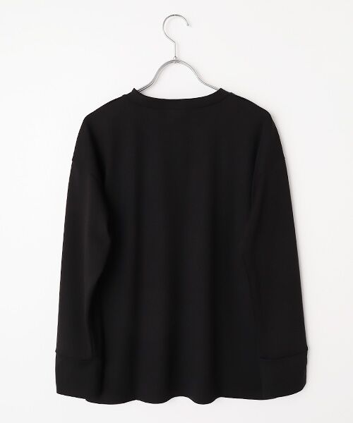 INGEBORG / インゲボルグ カットソー | カメリアロゴワンポイントpt.カットソー | 詳細1